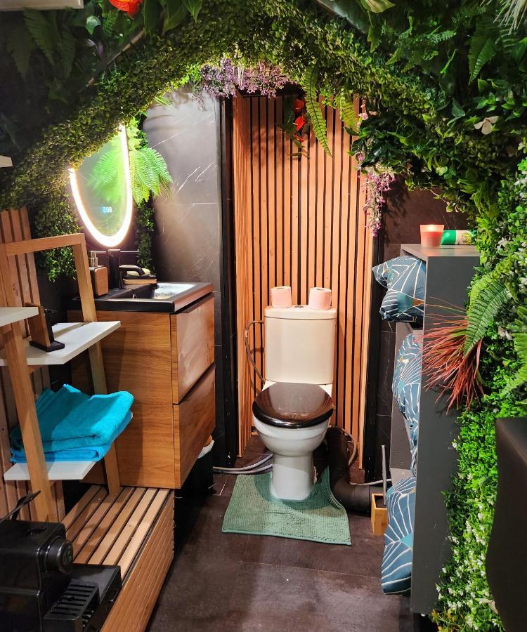 Jungle House Avec Jacuzzi A 10 Min De Disneyland -Taille Chambre- Conde-Sainte-Libiaire Eksteriør bilde